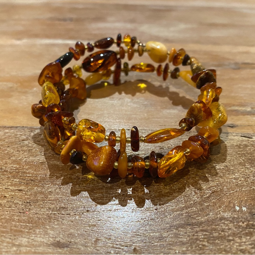 Amber stone bracelet